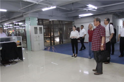 河北诚促会诚信万里行 走进邯郸耀腾企业管理咨询集团，郝小学引领管理新思路